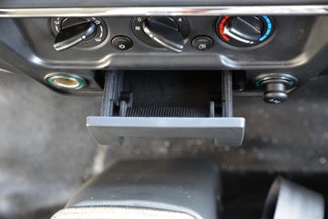 ���� ����R6 180���� 4��2 3.9����ж��(����)ͼƬ