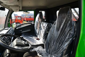 ���� ����R6 180���� 4��2 3.9����ж��(����)ͼƬ