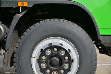 ���� ����R6 180���� 4��2 3.9����ж��(����)ͼƬ