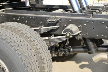 ���� ����R6 180���� 4��2 3.9����ж��(����)ͼƬ