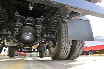 ���� ����R6 180���� 4��2 3.9����ж��(����)ͼƬ