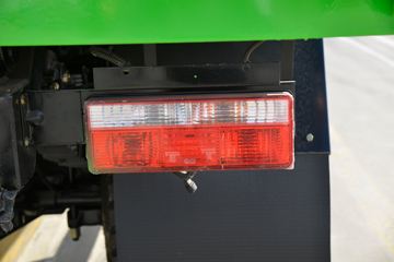 ���� ����R6 180���� 4��2 3.9����ж��(����)ͼƬ