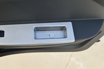 ���� ����F5 126���� 3.8�׵��������Ῠ(����)(EQ1044S3EDF)ͼƬ