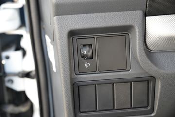 ���� ����F5 126���� 3.8�׵��������Ῠ(����)(EQ1044S3EDF)ͼƬ