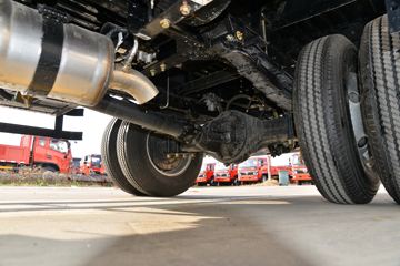 ���� ����F5 126���� 3.8�׵��������Ῠ(����)(EQ1044S3EDF)ͼƬ