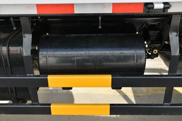 ���� ����F5 126���� 3.8�׵��������Ῠ(����)(EQ1044S3EDF)ͼƬ