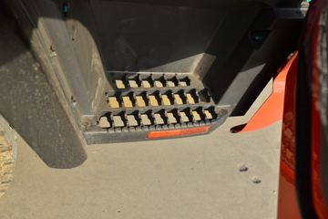 ���� ����F8 184���� 4X2 ƽ�����䳵(EQ5145TPB8EDCAC)ͼƬ