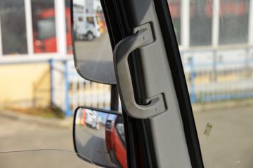 ���� ����F8 184���� 4X2 ƽ�����䳵(EQ5145TPB8EDCAC)ͼƬ