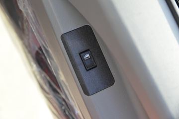 ���� ����F8 184���� 4X2 ƽ�����䳵(EQ5145TPB8EDCAC)ͼƬ