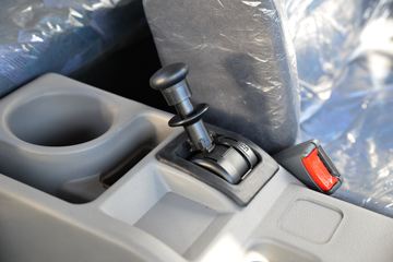 ���� ����F8 184���� 4X2 ƽ�����䳵(EQ5145TPB8EDCAC)ͼƬ