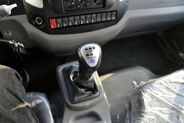 ���� ����F8 184���� 4X2 ƽ�����䳵(EQ5145TPB8EDCAC)ͼƬ