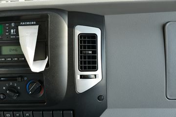 ���� ����F8 184���� 4X2 ƽ�����䳵(EQ5145TPB8EDCAC)ͼƬ