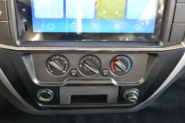 ���� ����R7 170���� 4X2 4.8����ж��(����)ͼƬ