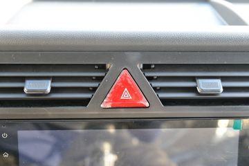 ���� ����R7 170���� 4X2 4.8����ж��(����)ͼƬ