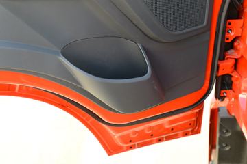 ���� ����R7 170���� 4X2 4.8����ж��(����)ͼƬ