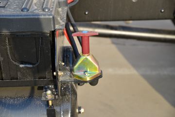 ���� ����R7 170���� 4X2 4.8����ж��(����)ͼƬ