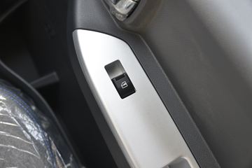 ���� ������D6-N ���ܰ� 140���� 4.17�׵�����ʽ�Ῠ(����)ͼƬ