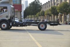 东风 多利卡D6-N 超能版 140马力 4.17米单排厢式轻卡(中体)