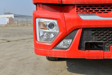 ���� ������D9K 260���� 4X2 6.8����ʽ�ػ���(����)(EQ5181XXYL9CDGAC)ͼƬ