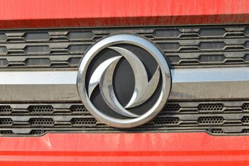 ���� ������D9K 260���� 4X2 6.8����ʽ�ػ���(����)(EQ5181XXYL9CDGAC)ͼƬ