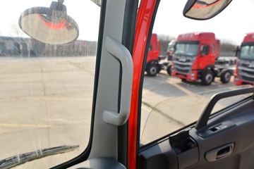 ���� ������D9K 260���� 4X2 6.8����ʽ�ػ���(����)(EQ5181XXYL9CDGAC)ͼƬ