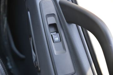 ���� ������D9K 260���� 4X2 6.8����ʽ�ػ���(����)(EQ5181XXYL9CDGAC)ͼƬ