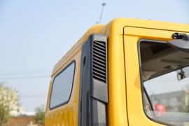 多利卡D8&nbsp;载货车外观                                                图片