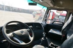 东风 多利卡D9K 260马力 4X2 6.8米厢式载货车(国六)(EQ5181XXYL9CDGAC)