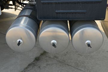 ���� ������D9K 260���� 4X2 6.8����ʽ�ػ���(����)(EQ5181XXYL9CDGAC)ͼƬ