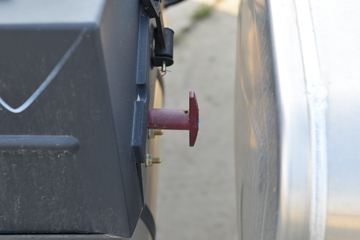 ���� ������D9K 260���� 4X2 6.8����ʽ�ػ���(����)(EQ5181XXYL9CDGAC)ͼƬ