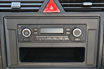 ���� ������D8 ���ܰ� 165���� 4X2 5.8�׵�����ʽ�ػ���(����)(EQ5160XXY8CDEAC)ͼƬ