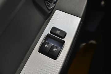 ���� ������D8 ���ܰ� 165���� 4X2 5.8�׵�����ʽ�ػ���(����)(EQ5160XXY8CDEAC)ͼƬ