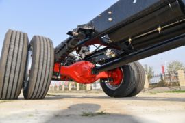 多利卡D8&nbsp;载货车底盘                                                图片