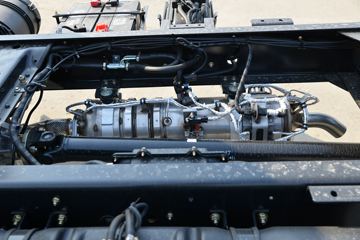 ���� ������D8 ���ܰ� 165���� 4X2 5.8�׵�����ʽ�ػ���(����)(EQ5160XXY8CDEAC)ͼƬ