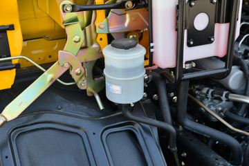 ���� ������D8 ���ܰ� 165���� 4X2 5.8�׵�����ʽ�ػ���(����)(EQ5160XXY8CDEAC)ͼƬ