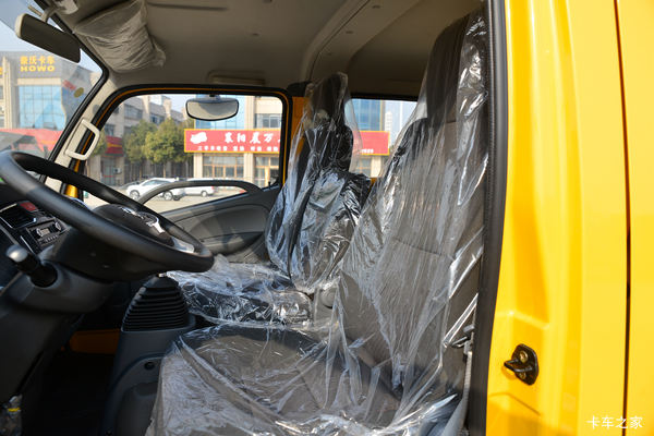 购多利卡D6载货车 享高达0.6万优惠