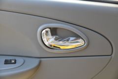 东风 多利卡D6 115马力 3.25米双排栏板轻卡(国六)