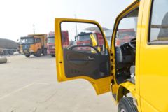 东风 多利卡D6 115马力 3.25米双排栏板轻卡(国六)