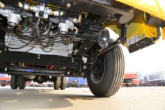 东风 多利卡D6 115马力 3.25米双排栏板轻卡(国六)