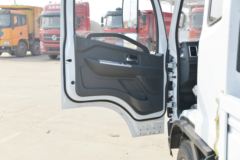 东风 多利卡D5 锐能版 115马力 3.4米排半栏板轻卡(国六)(气刹)(EQ1040S3CDF)