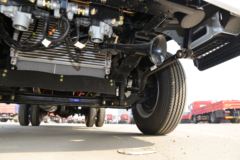 东风 多利卡D5 锐能版 115马力 3.4米排半栏板轻卡(国六)(气刹)(EQ1040S3CDF)