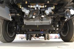 东风 多利卡D5 锐能版 115马力 3.4米排半栏板轻卡(国六)(气刹)(EQ1040S3CDF)