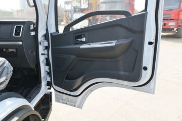 ���� ������D5 ���ܰ� 115���� 3.8�׵�����ʽ�Ῠ(����)(��ɲ)ͼƬ