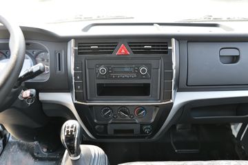 ���� ������D5 ���ܰ� 115���� 3.8�׵�����ʽ�Ῠ(����)(��ɲ)ͼƬ