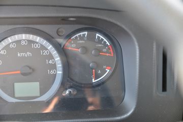 ���� ������D5 ���ܰ� 115���� 3.8�׵�����ʽ�Ῠ(����)(��ɲ)ͼƬ