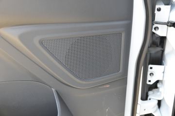 ���� ������D5 ���ܰ� 115���� 3.8�׵�����ʽ�Ῠ(����)(��ɲ)ͼƬ