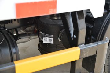 ���� ������D5 ���ܰ� 115���� 3.8�׵�����ʽ�Ῠ(����)(��ɲ)ͼƬ