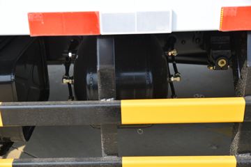 ���� ������D5 ���ܰ� 115���� 3.8�׵�����ʽ�Ῠ(����)(��ɲ)ͼƬ