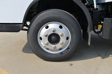 ���� ������D5 ���ܰ� 115���� 3.8�׵�����ʽ�Ῠ(����)(��ɲ)ͼƬ