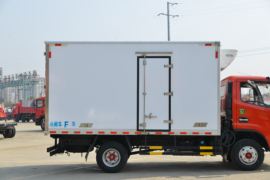 多利卡D6&nbsp;冷藏车上装图片